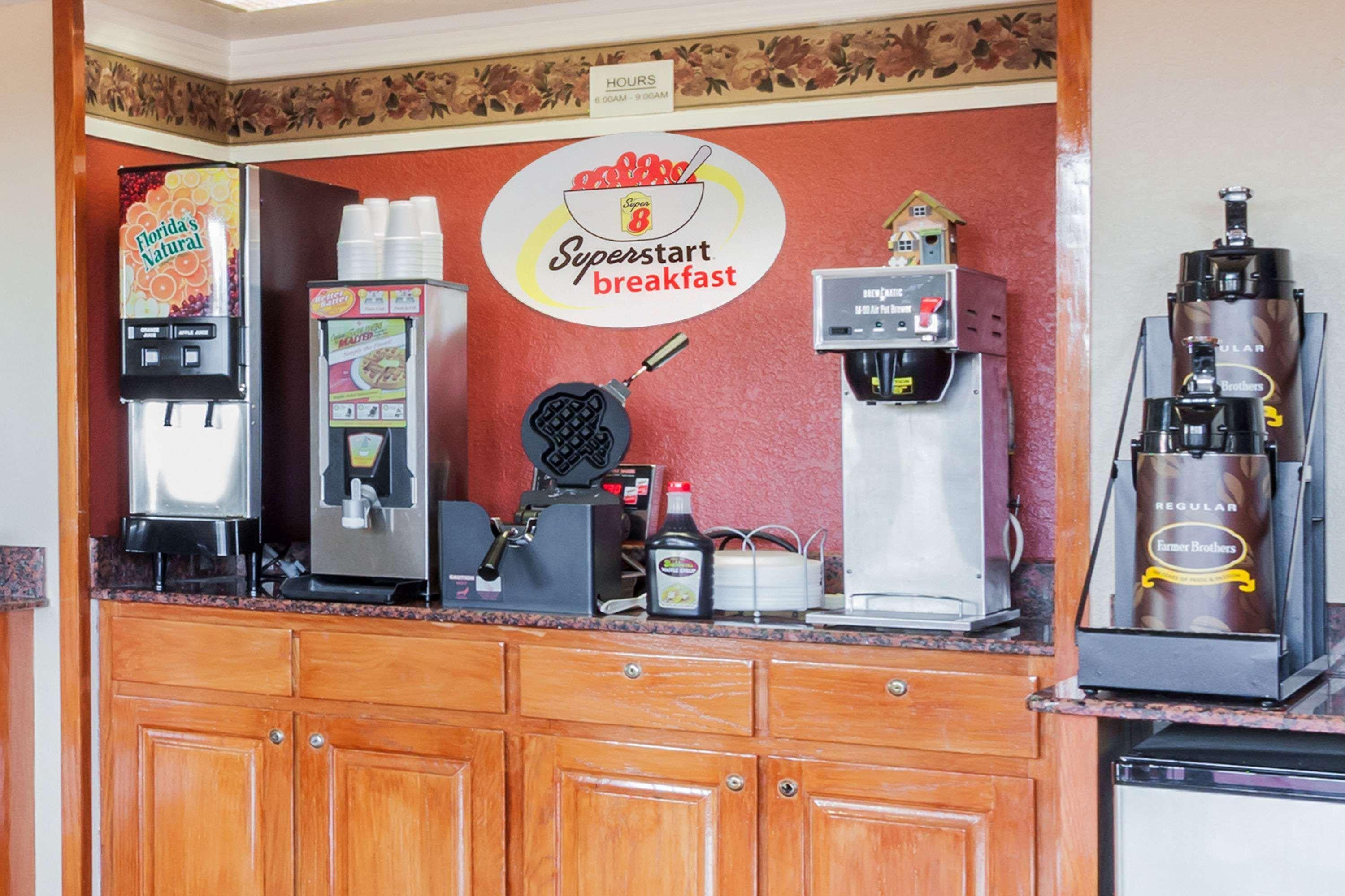 Super 8 By Wyndham Mount Vernon Ngoại thất bức ảnh