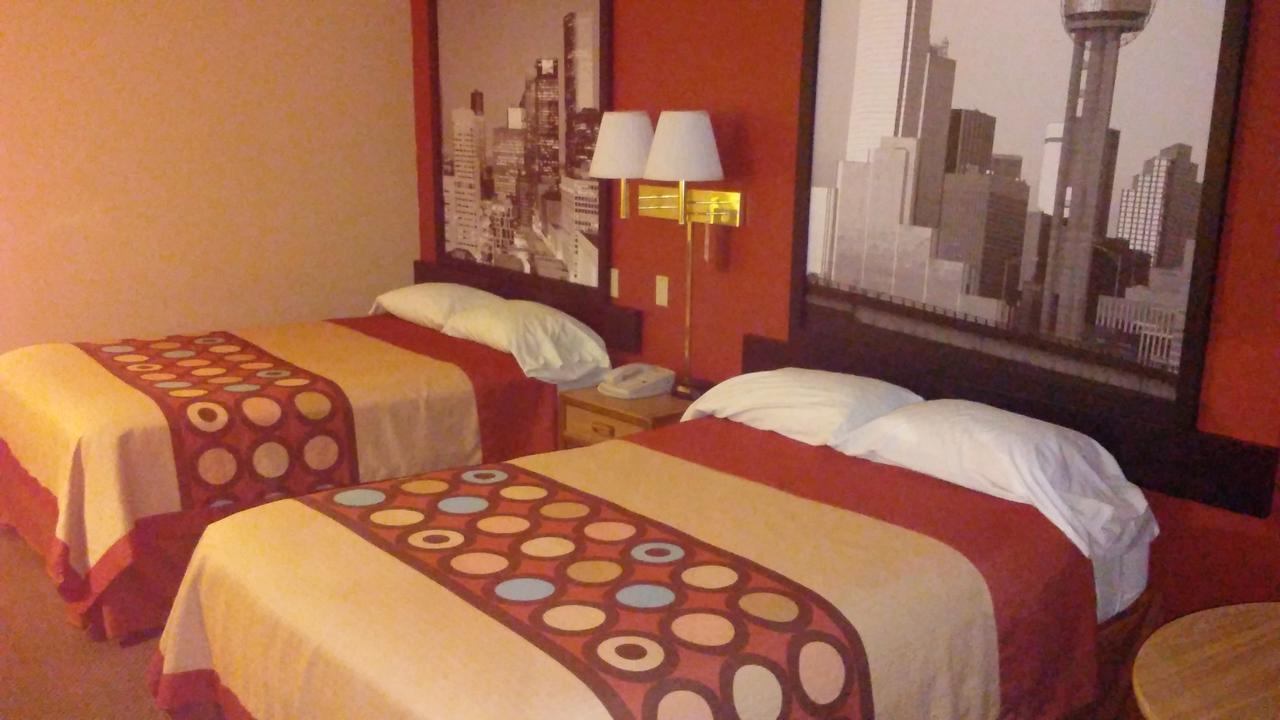 Super 8 By Wyndham Mount Vernon Ngoại thất bức ảnh