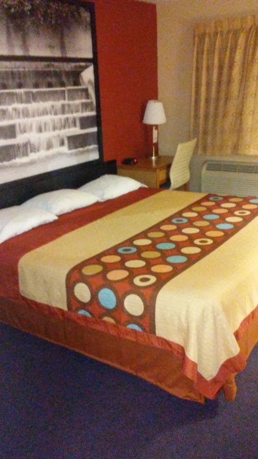 Super 8 By Wyndham Mount Vernon Ngoại thất bức ảnh
